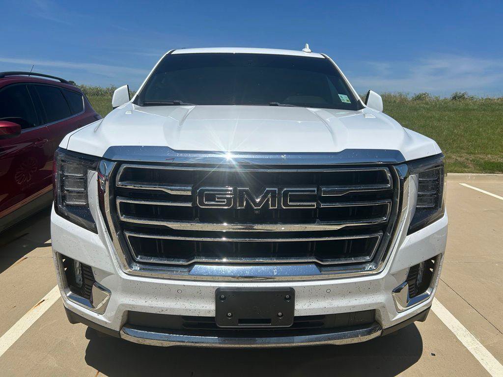 Used 2022 GMC Yukon SLT w/ SLT Luxury Package AWD/4WD image 15