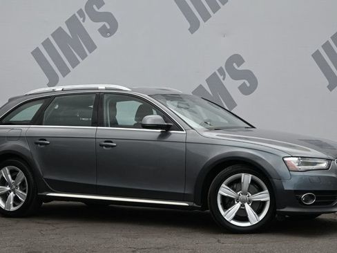 Used 2013 Audi A4 Premium Plus w/ Premium Plus Pkg AWD/4WD image 3