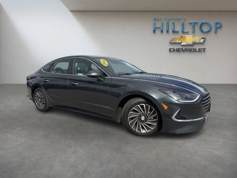 Used 2023 Hyundai Sonata SEL FWD image 2
