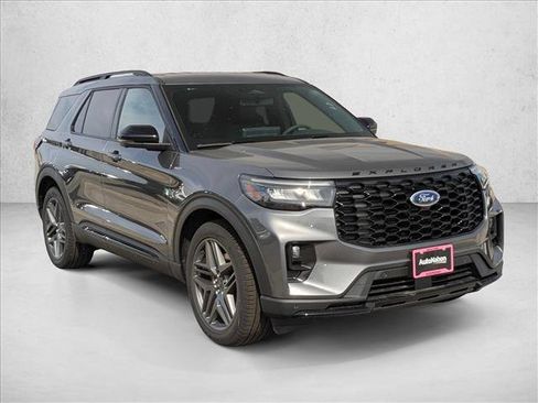 New 2026 Ford Explorer ST-Line RWD image 7