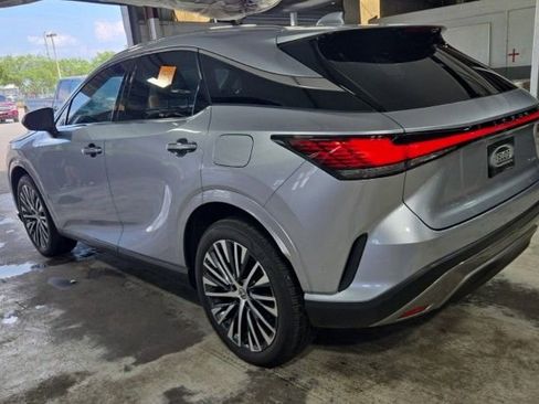 Used 2025 Lexus RX 350 Premium Plus w/ Accessory Package (Z1) FWD image 2