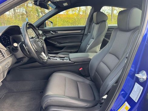 Certified 2022 Honda Accord Sport image 18