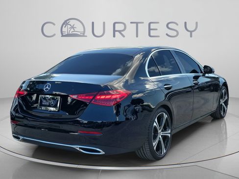 Used 2023 Mercedes-Benz C 300 Sedan image 2