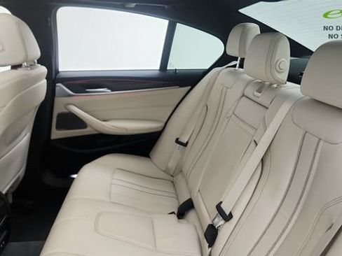 Used 2023 BMW 530i w/ M Sport Package RWD image 26