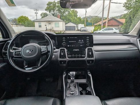 Used 2021 Kia Sorento S AWD/4WD image 8
