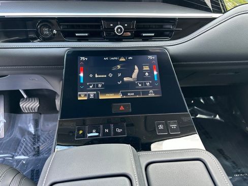 New 2026 INFINITI QX80 Luxe AWD/4WD image 49
