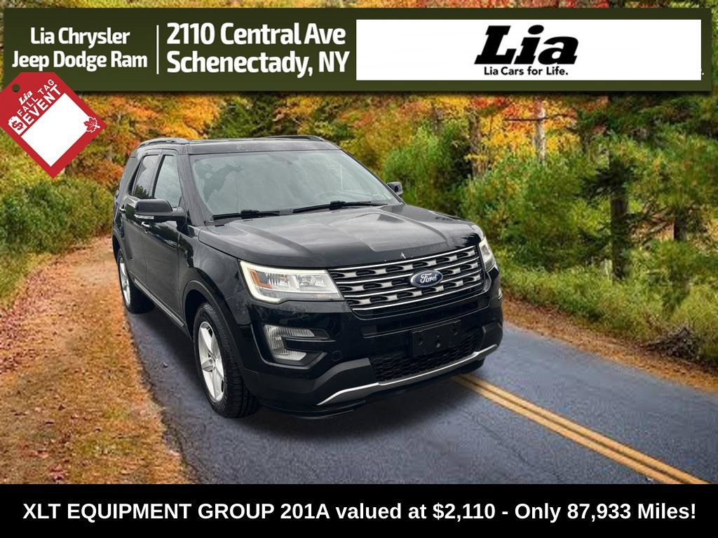 Used 2017 Ford Explorer XLT w/ Equipment Group 201A AWD/4WD image 1