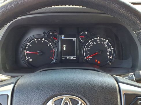 Used 2024 Toyota 4Runner SR5 Premium image 21