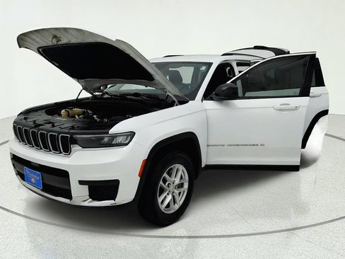 Used 2022 Jeep Grand Cherokee L Laredo w/ Luxury Tech Group I RWD image 26