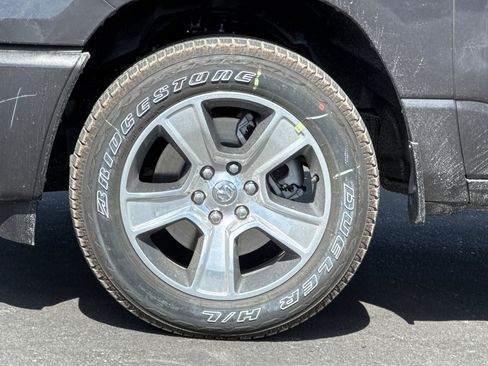 New 2026 RAM 1500 Express RWD image 23