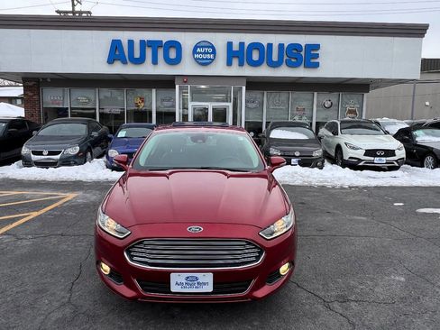 Used 2013 Ford Fusion Titanium w/ Titanium Driver Assist Pkg image 2