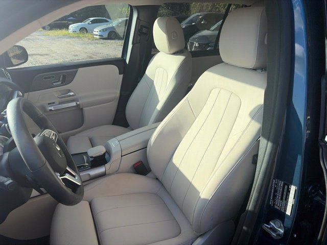 Used 2022 Mercedes-Benz GLB 250 image 27