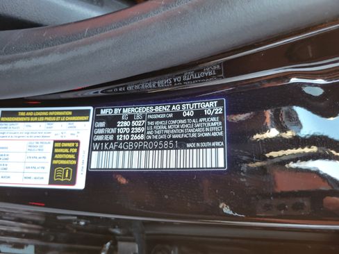 Used 2023 Mercedes-Benz C 300 Sedan image 30