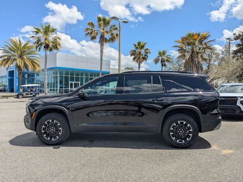 New 2026 Chevrolet Traverse Z71 w/ Enhanced Driving Package AWD/4WD image 6