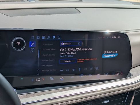 New 2026 Chevrolet Suburban LT w/ Comfort Package AWD/4WD image 17