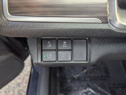 Used 2019 Honda Civic EX image 15