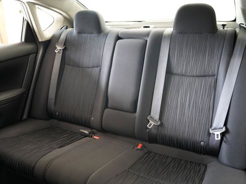 Used 2019 Nissan Sentra SV FWD image 33