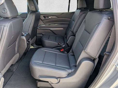 New 2026 Chevrolet Traverse LT FWD image 16