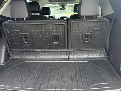 Used 2021 Chevrolet Traverse High Country w/ LPO, Floor Liner Package FWD image 10