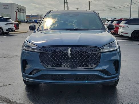 New 2026 Lincoln Aviator Black Label w/ Jet Appearance Package AWD/4WD image 2