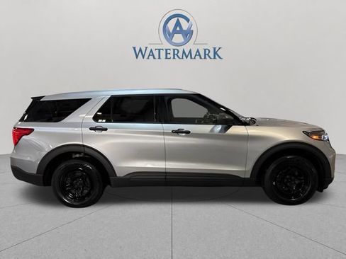 Used 2024 Ford Explorer 4WD Police Interceptor image 6