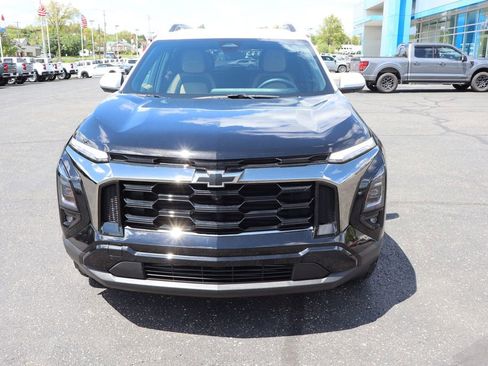 Used 2025 Chevrolet Equinox ACTIV w/ Safety and Technology Package AWD/4WD image 34