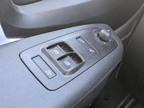 New 2026 RAM ProMaster 2500 w/ Quick Order Package 22G SLT image 20