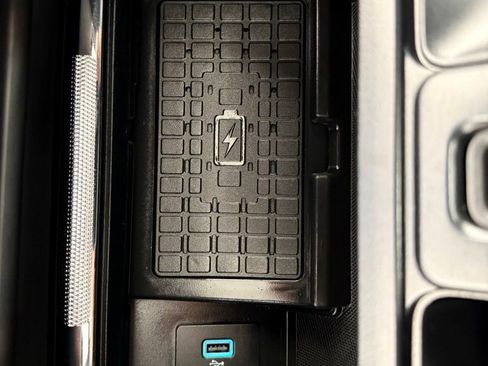 Used 2024 Ford F150 Lariat w/ Equipment Group 502A High AWD/4WD image 43