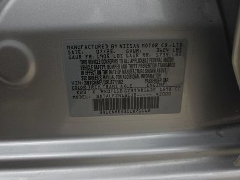 Used 2025 Nissan Versa SV w/ Trunk Package FWD image 33