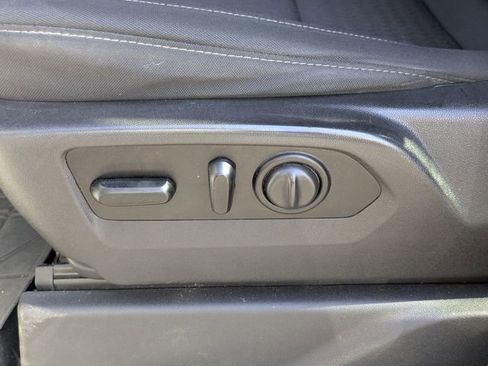 Used 2021 Chevrolet Silverado 2500 LT w/ Fleet Comfort Package image 21