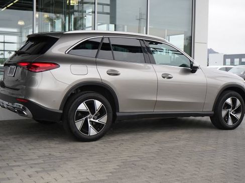 Certified 2024 Mercedes-Benz GLC 300 image 9