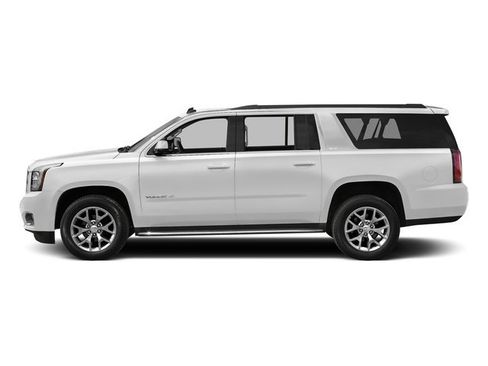 Used 2017 GMC Yukon XL SLT AWD/4WD image 3
