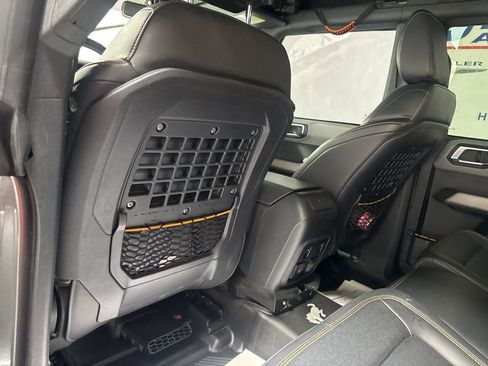 Used 2022 Ford Bronco Badlands w/ Sasquatch Package image 30