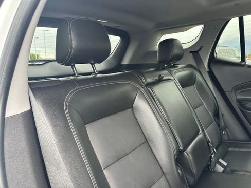 Certified 2024 GMC Terrain SLT AWD/4WD image 16