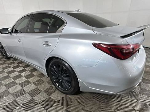 Used 2018 INFINITI Q50 Luxe w/ Essential Package (3.0T Luxe) AWD/4WD image 5