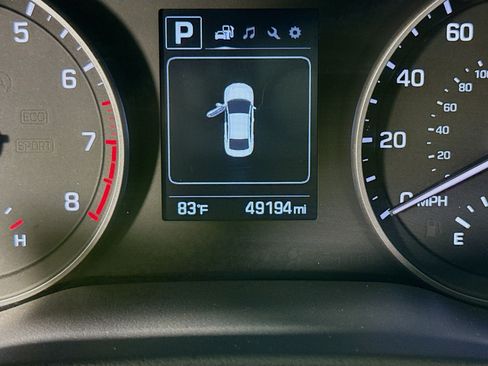 Used 2018 Hyundai Elantra SEL w/ Cargo Package FWD image 16