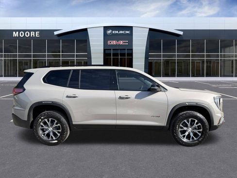 New 2026 GMC Acadia AT4 w/ Luxury Package image 4