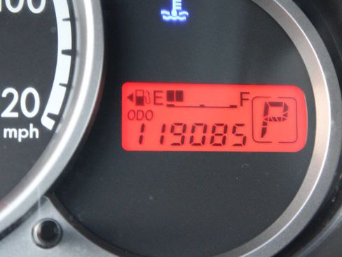 Used 2014 MAZDA MAZDA2 Sport image 15