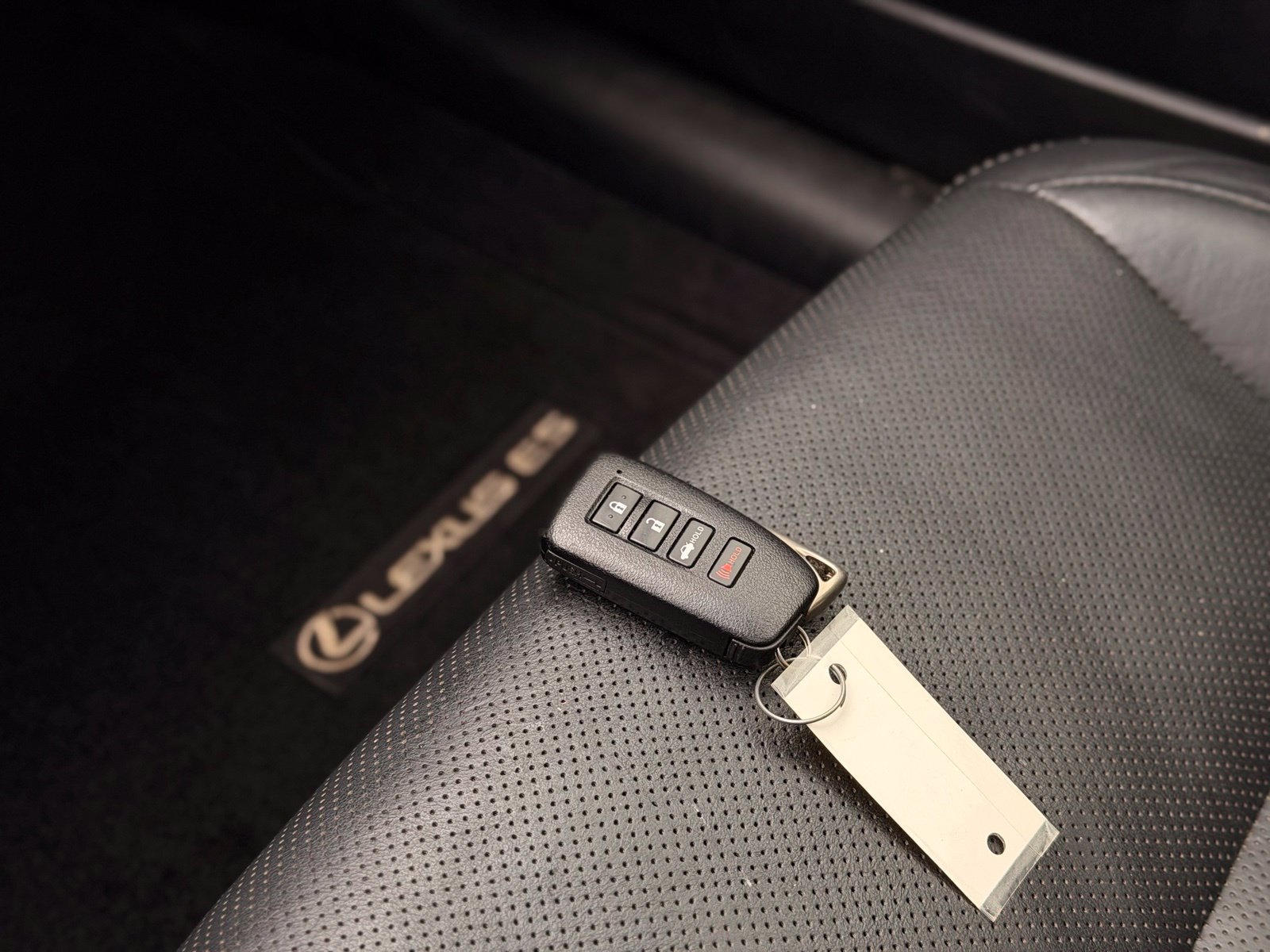 Used 2014 Lexus ES 350 w/ Luxury Package FWD image 40