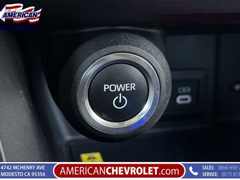 Used 2024 Toyota Venza LE AWD/4WD image 30