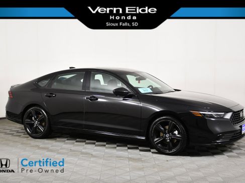 Used 2023 Honda Accord Sport image 1