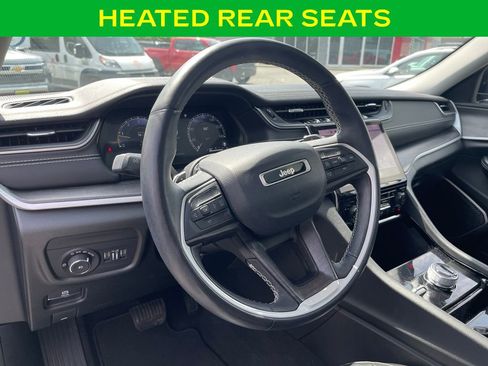Used 2022 Jeep Grand Cherokee Limited AWD/4WD image 21