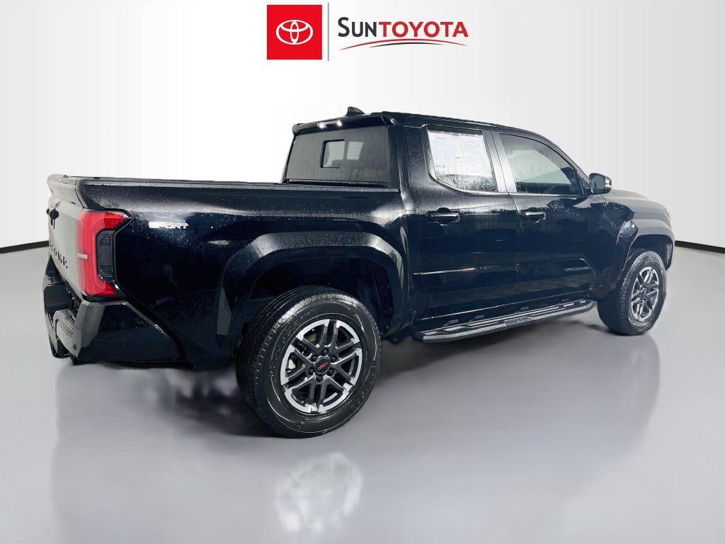 Used 2024 Toyota Tacoma TRD Sport w/ TRD Sport Upgrade Package RWD image 4