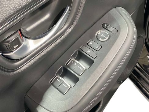 New 2026 Honda HR-V EX-L image 18