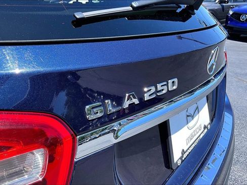 Used 2018 Mercedes-Benz GLA 250 4MATIC image 8