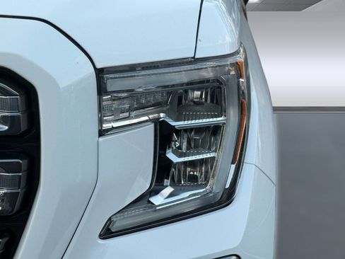 Used 2021 GMC Sierra 1500 AT4 w/ AT4 Value Package image 11
