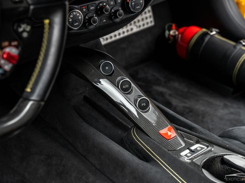 Used 2014 Ferrari F12 Berlinetta RWD image 47