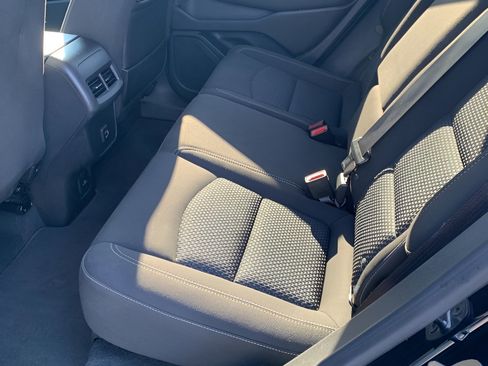 Certified 2023 GMC Terrain SLE w/ Driver Convenience Package AWD/4WD image 22