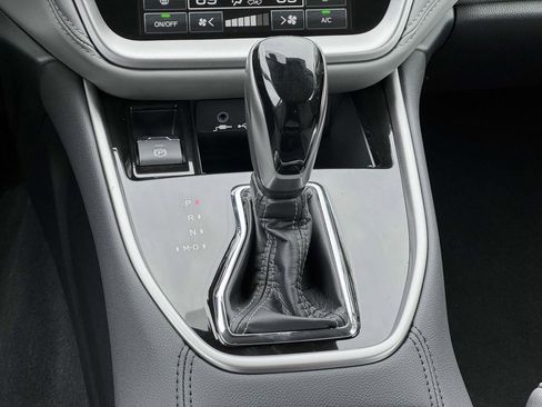 Certified 2025 Subaru Outback Premium image 21