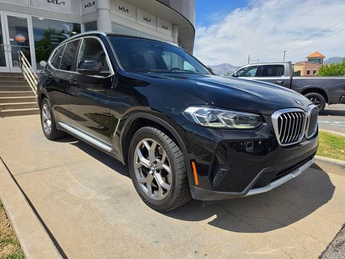 Used 2022 BMW X3 sDrive30i w/ Convenience Package RWD image 3